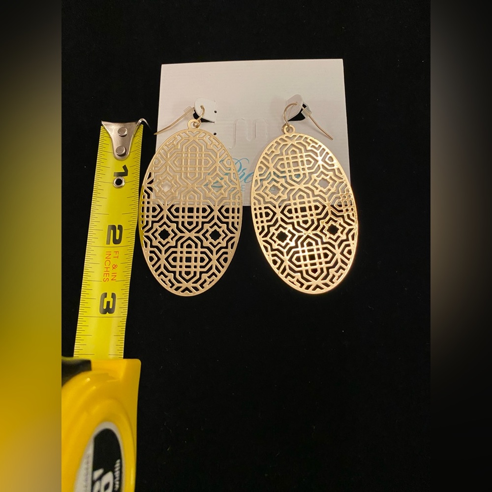 Premier Designs Earrings